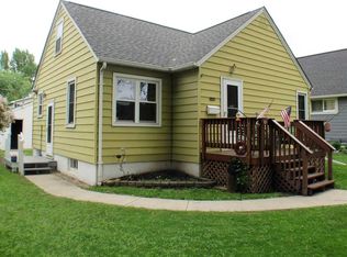 1227 12th St S, Virginia, MN 55792