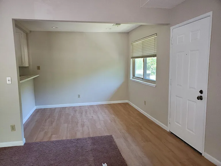 2508 La Terrace Cir — Photo 3
