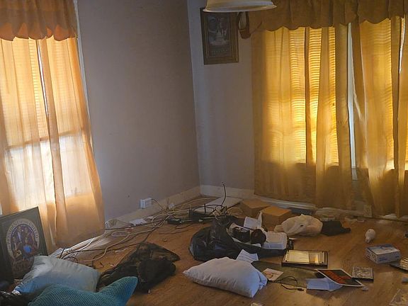 5th image of 4228 43rd Ave N