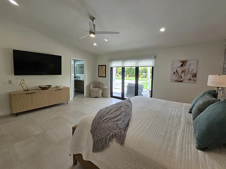72278 Barbara Dr — Photo 37