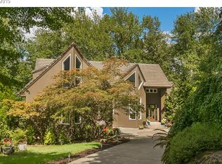 1595 Edge Water Ct, West Linn, OR