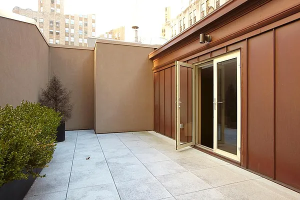 Rented by Town Residential | media 4