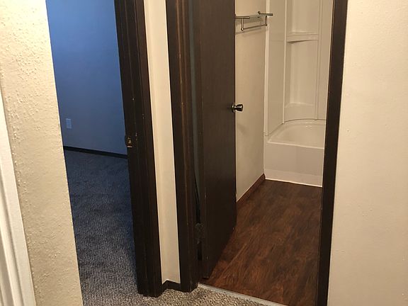 Hallway , 2nd bd room, bath