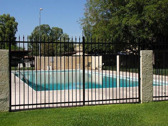Refreshing "Community" pool