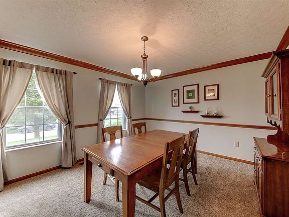 4th image of 10908 Appaloosa Dr