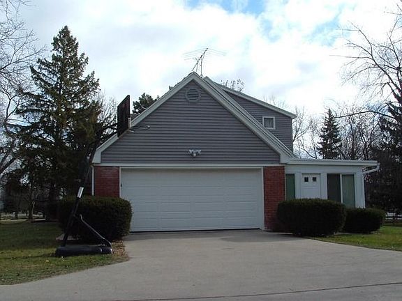 2nd image of 1321 Trenton Rd