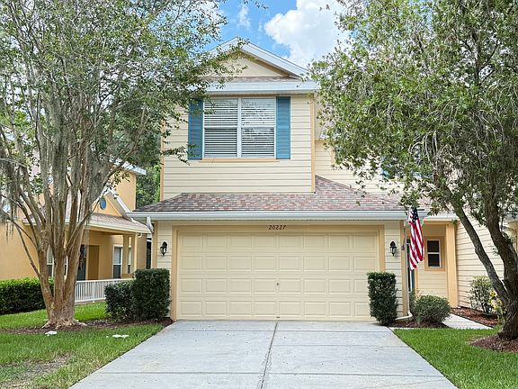 3rd image of 20227 Vintage Oaks Pl