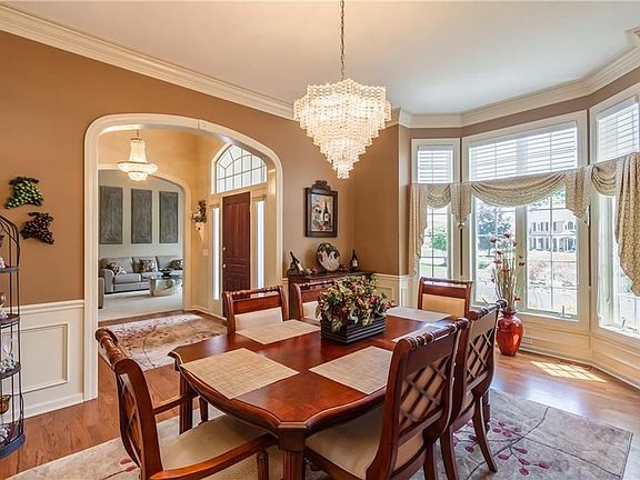 5th image of 34 Mount Liberty Dr