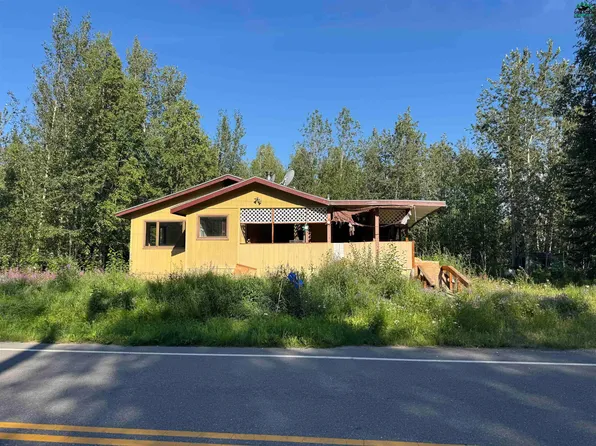 2450 Homestead Dr, North Pole, AK 99705