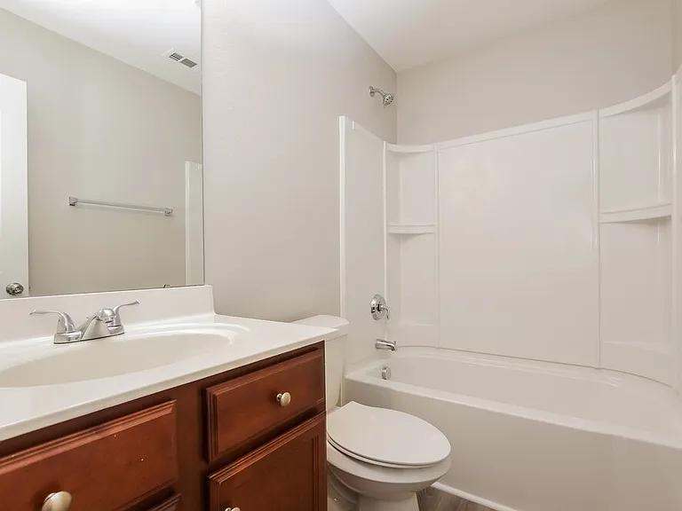 706 Waterlemon Way — Photo 15