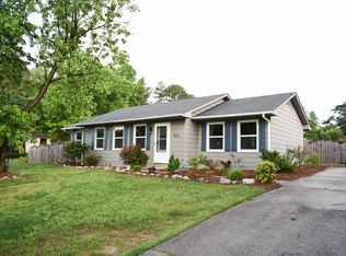 315 James St, Apex, NC 27502