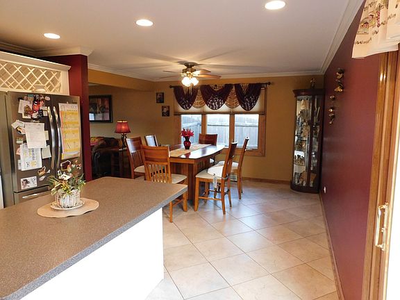 4th image of 7749 Sequoia Ct