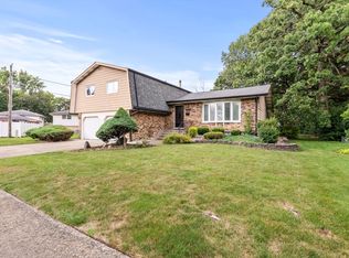 17026 Gaynelle Rd, Tinley Park, IL