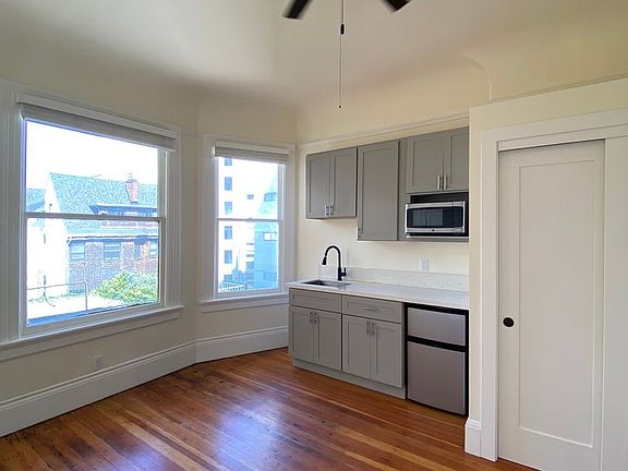 4th image of 1878 Market St APT 210