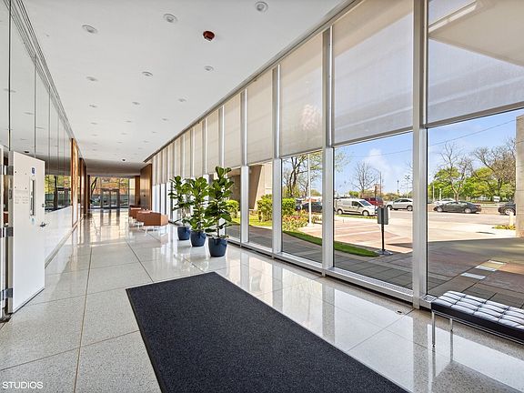 2nd image of 3600 N Lake Shore Dr APT 1705