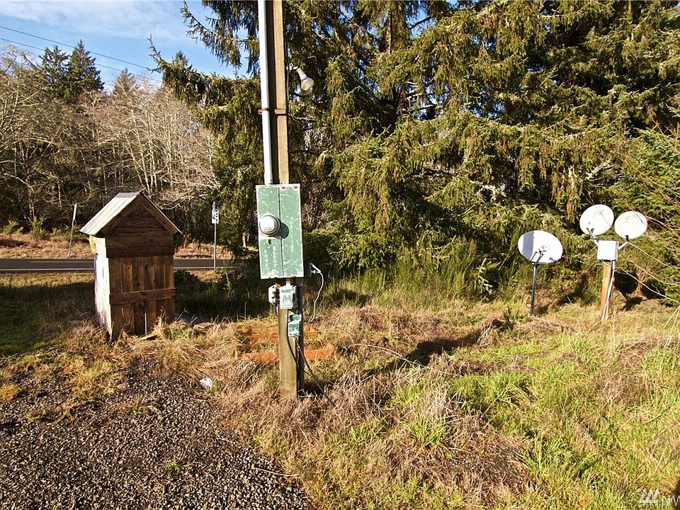 2nd image of 32802 Sandridge Rd