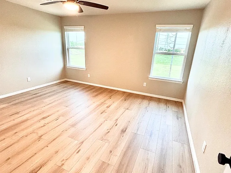 2830 Scanlan Mdw — Photo 21