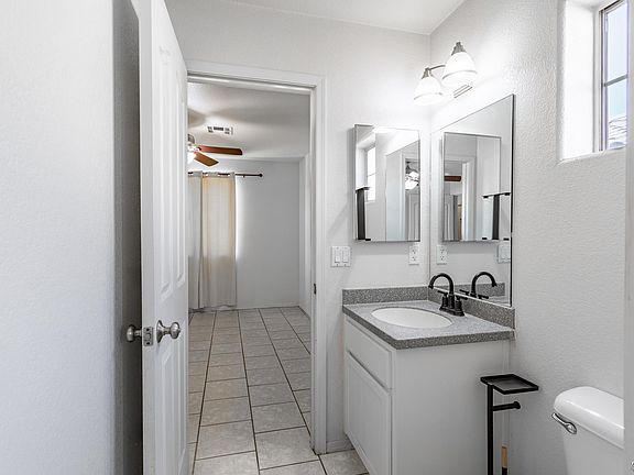 5th image of 1910 E Los Olivos Dr