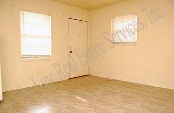 2nd image of 104 Dellwood St APT 2