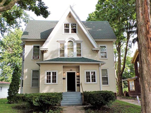 2nd image of 343 E Grove St