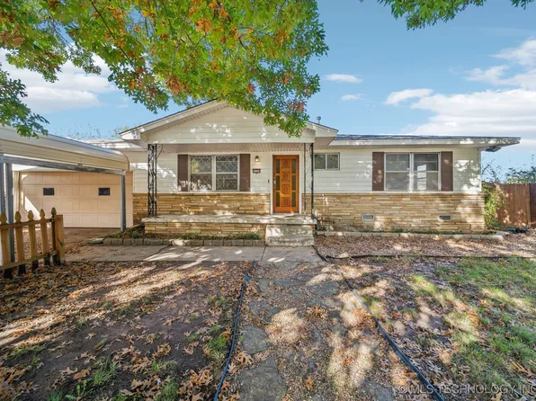 9709 E 4th Pl, Tulsa, OK 74128