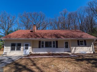 2425 Albert Rill Rd, Hampstead, MD 21074