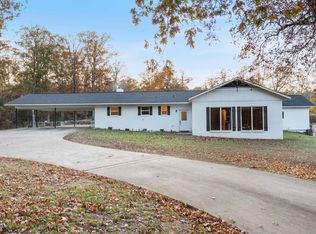 341 Douglas Ln, Clinton, AR 72031