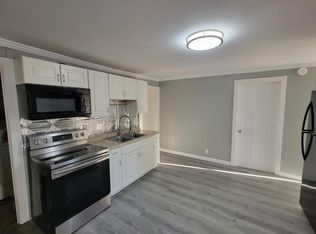 92 Ledge St #1, Nashua, NH 03060