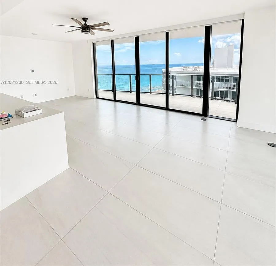 Sabbia Beach Condo — Photo 4