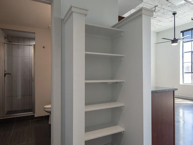 Riverview Lofts — Photo 8