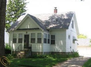1318 Butternut Ave, Royal Oak, MI 48073