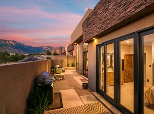 6327 Cliffbrush Ln NE, Albuquerque, NM 87111