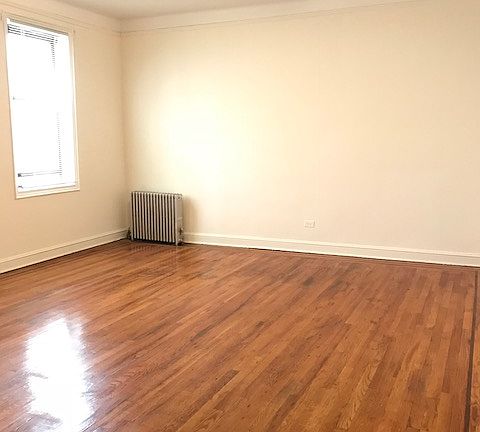 4th image of 32-37 42nd St #D2d