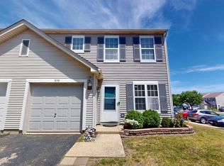 970 W Savannah Dr, Romeoville, IL
