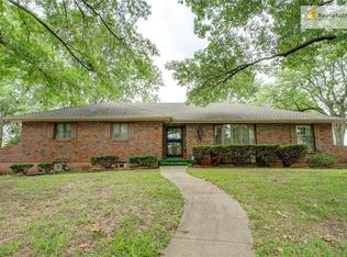 4300 S Montclair Ave, Independence, MO 64055