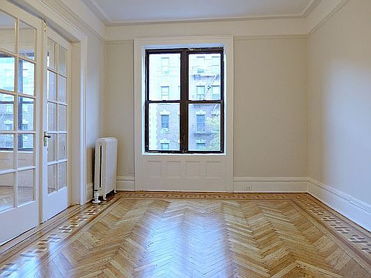 1st image of 189 Claremont Ave APT 33