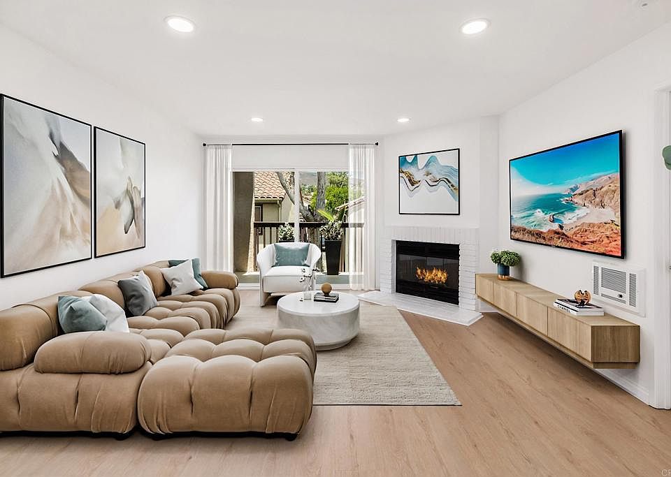 1st image of 7758 Caminito Encanto Unit 204