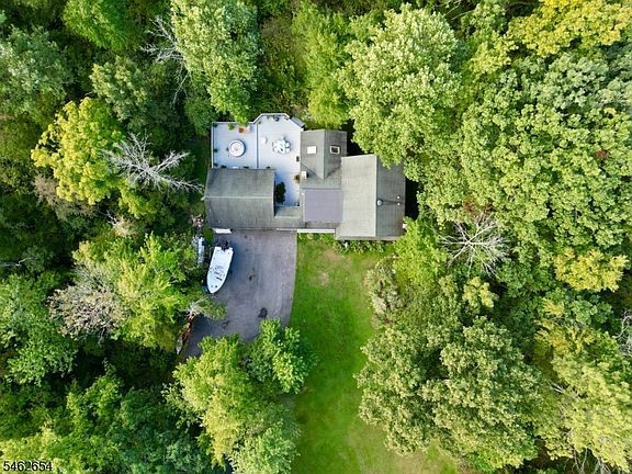 2nd image of 193 Millbrook Rd