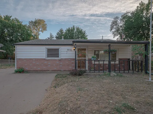 3200 8th St, Sioux City, IA 51105