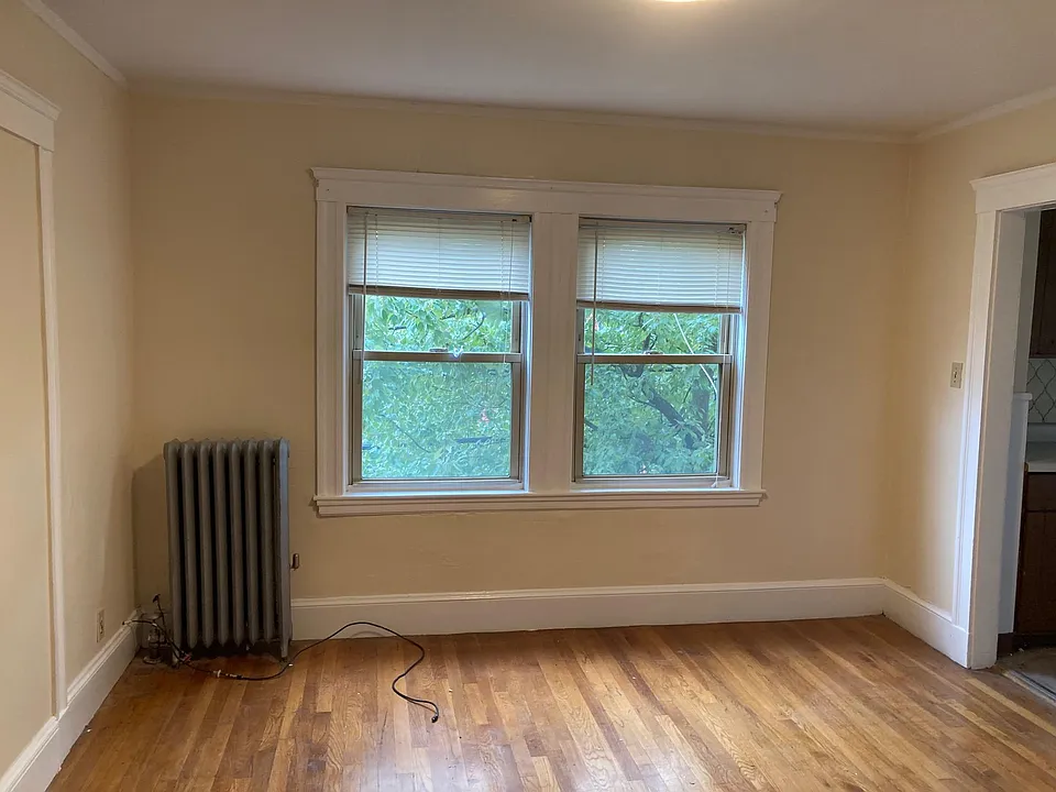 4 Derby St #3