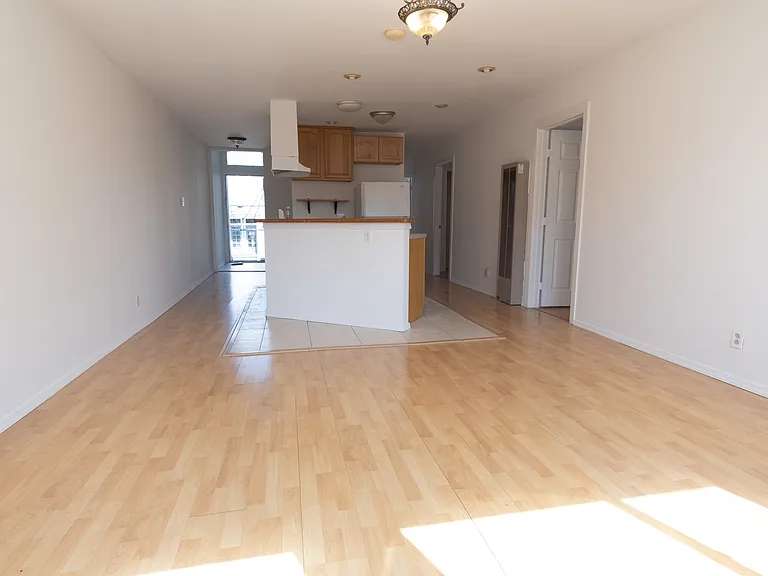 1030A York St — Photo 24
