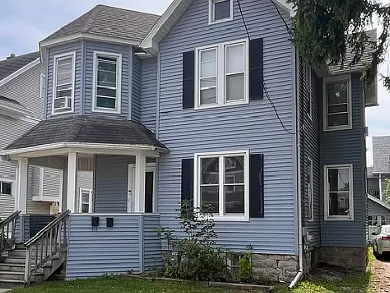 717 Scott Ave — Photo 1