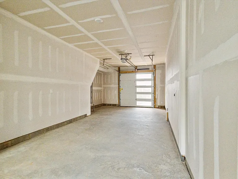 4532 Radler Ct — Photo 34