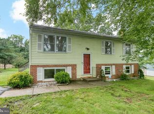 10 Moss Dr, Stafford, VA 22556