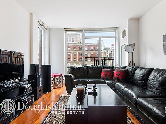 2nd image of 45 Park Ave APT 1102