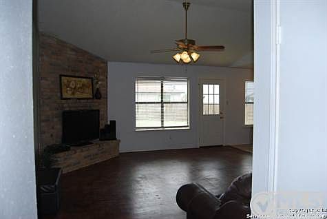 5th image of 13819 Cane Dr