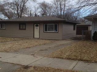 2113 Jethro Ave, Zion, IL 60099