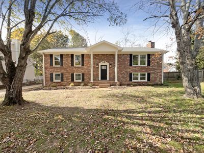 7605 Rolling River Pkwy, Nashville, TN, 37221