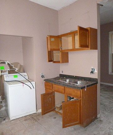 5th image of 528 N Kedzie Ave