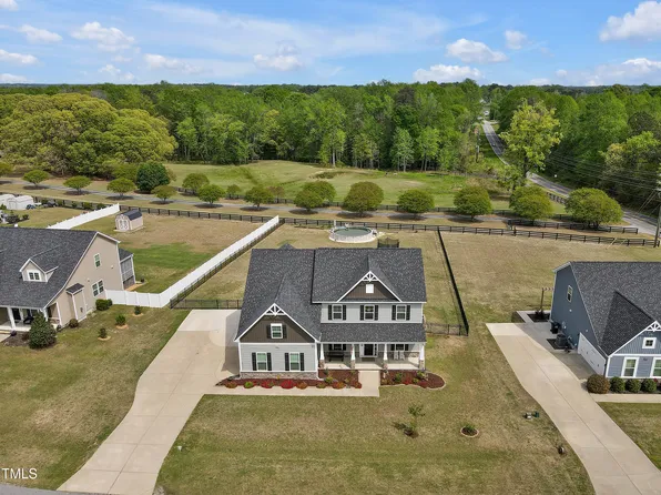 46 Twelve Oaks Dr, Willow Spring, NC 27592